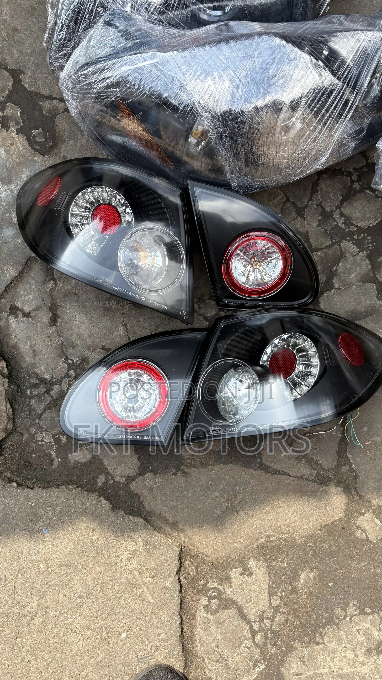 Toyota Corrolla Taillight Spec/Dark 2002,2003,2004,2005,2006,2007,2008