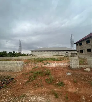 Registered Plot at Santasi Brofroyedu