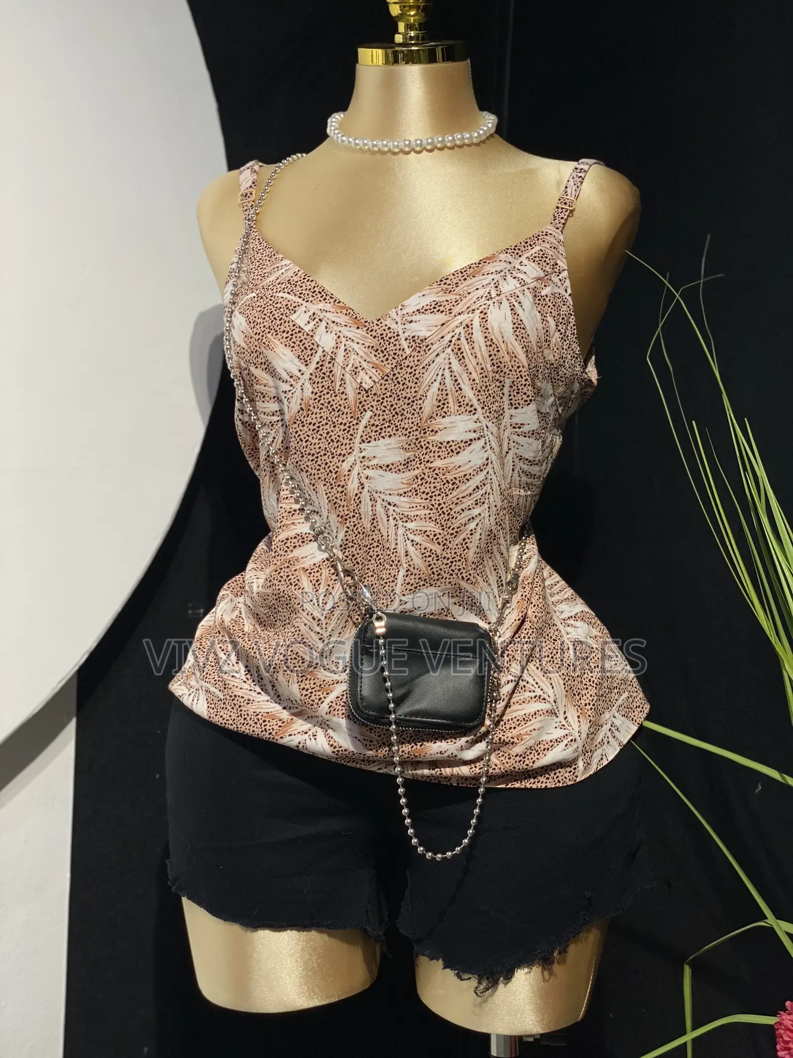 Ladies Tops