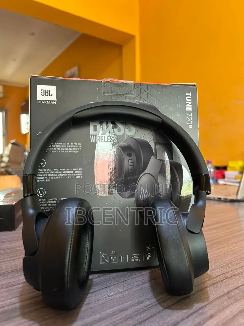 JBL 720bt Bluetooth Speaker