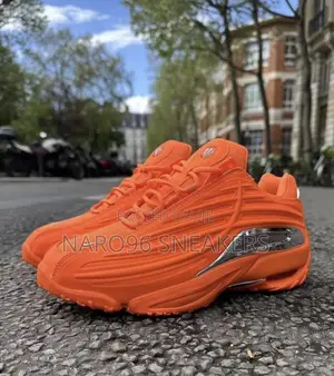 Nike Hocta Rero