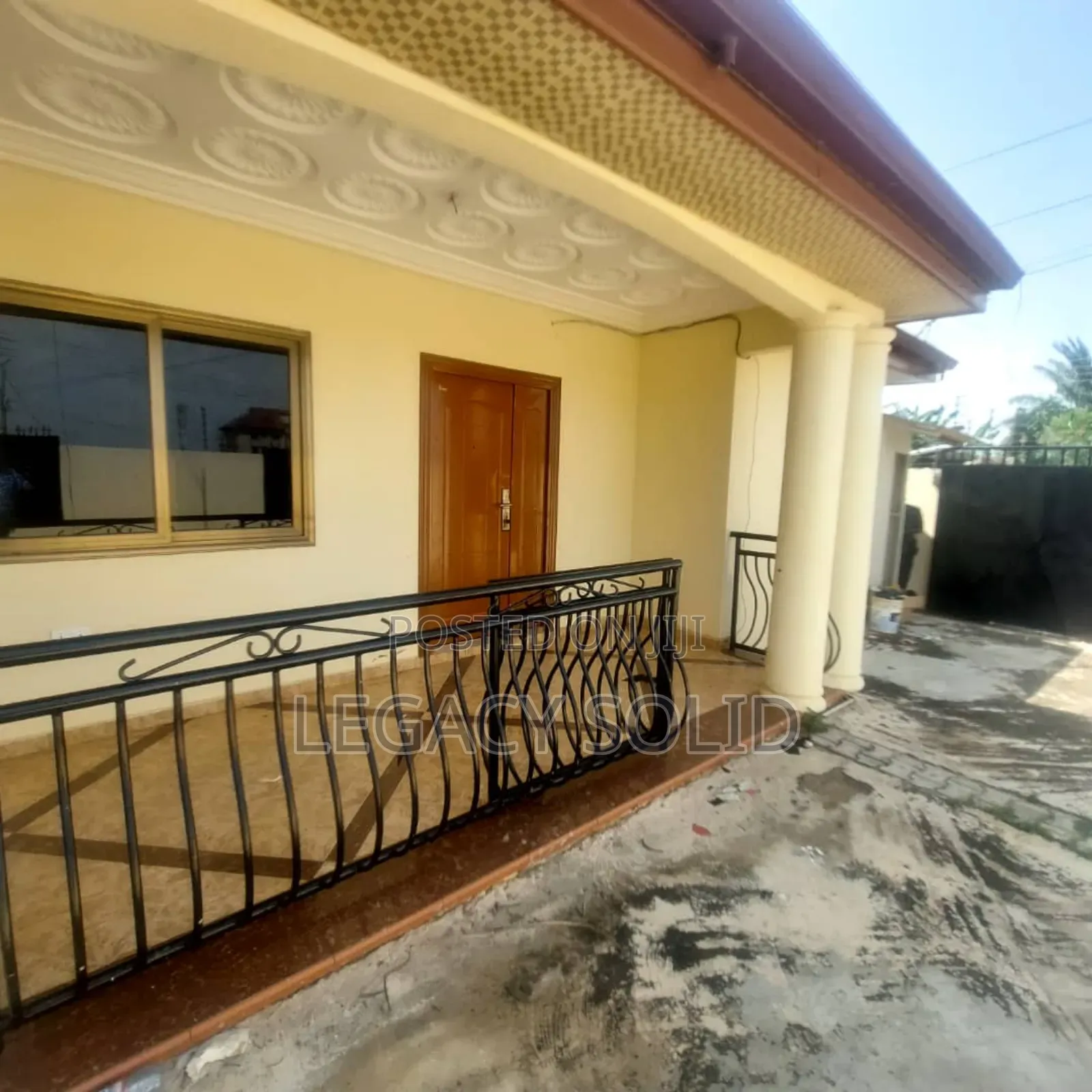 3bdrm House in Legacy  Solid Real, Spintex for rent