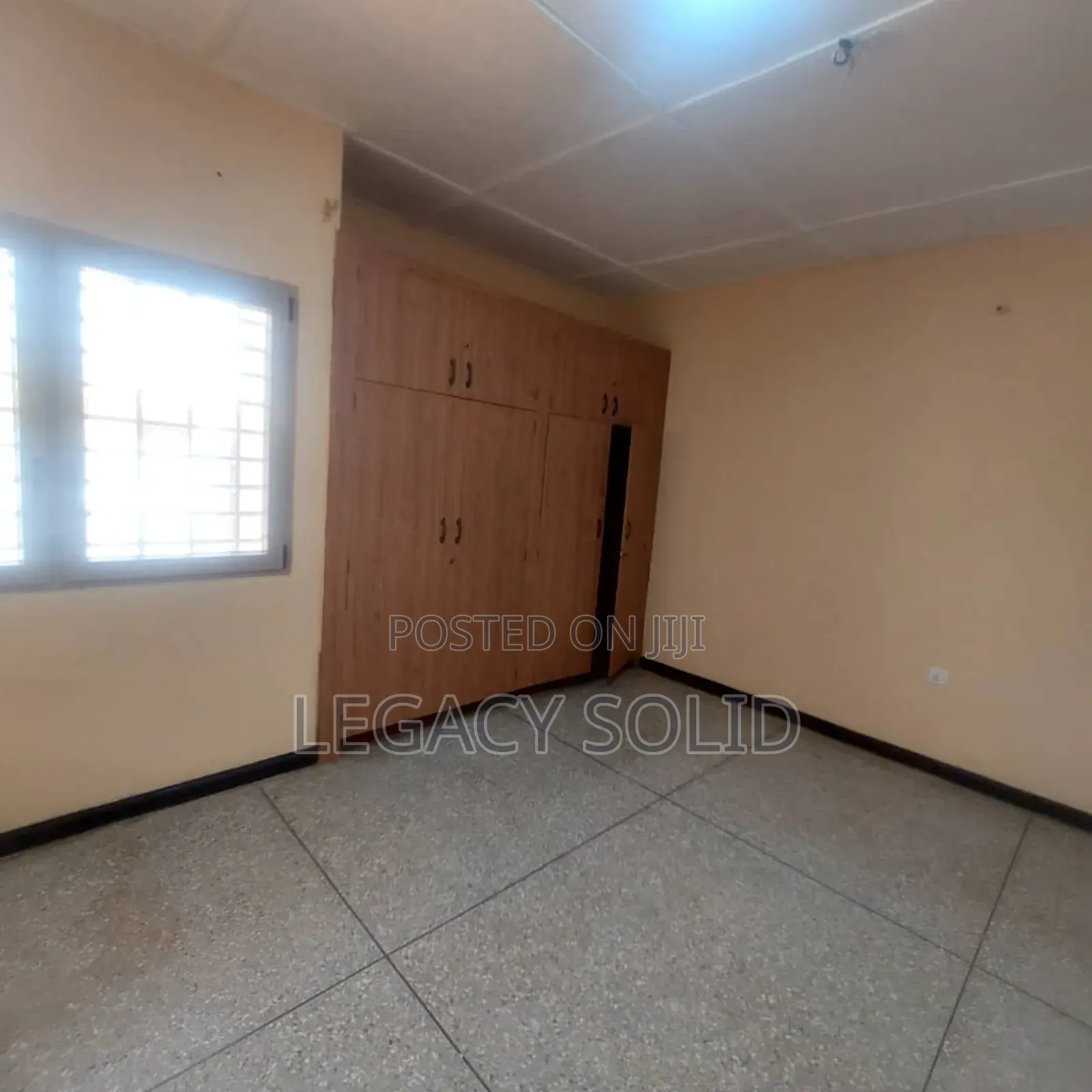 3bdrm House in Legacy  Solid Real, Spintex for rent
