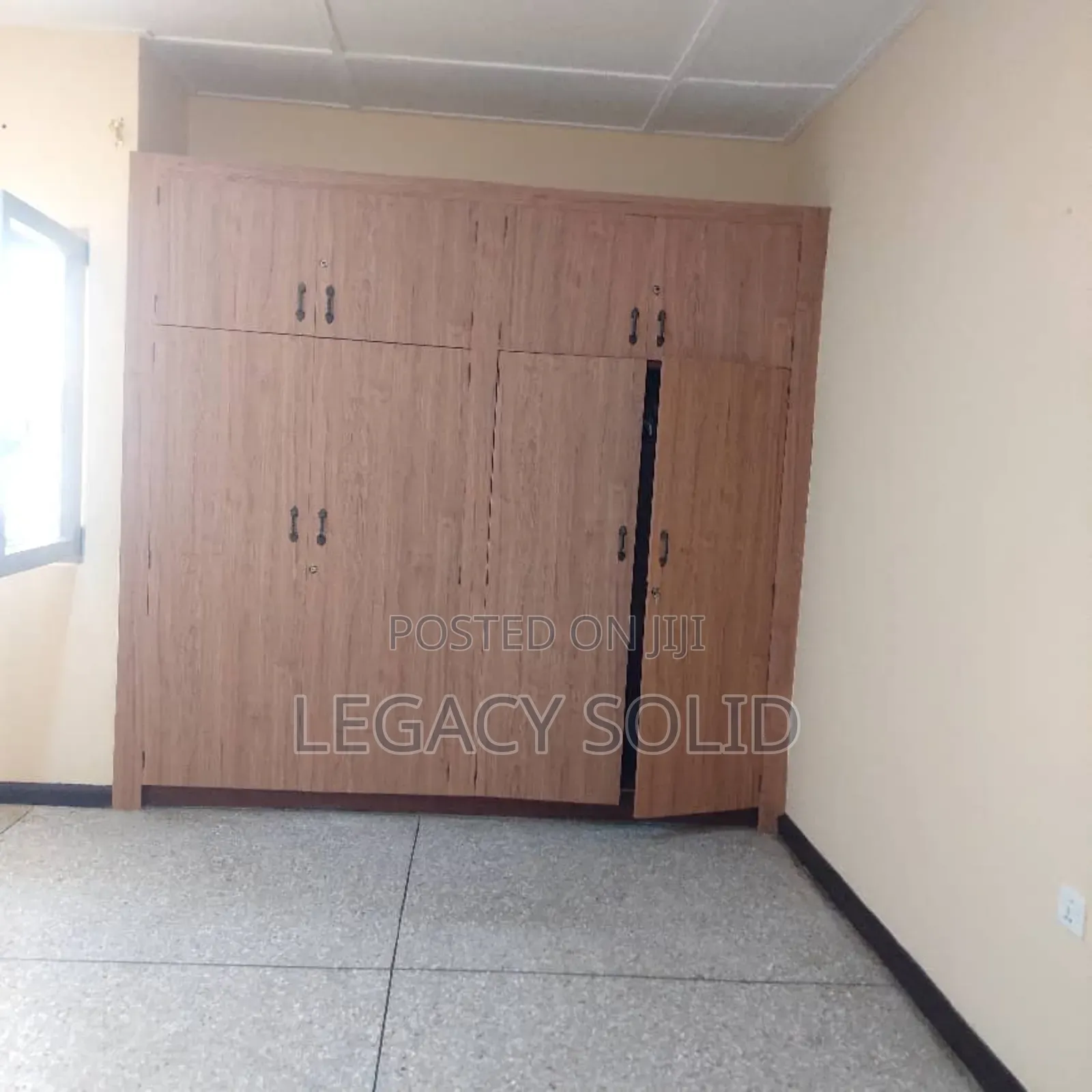 3bdrm House in Legacy Solid Real, Spintex for rent