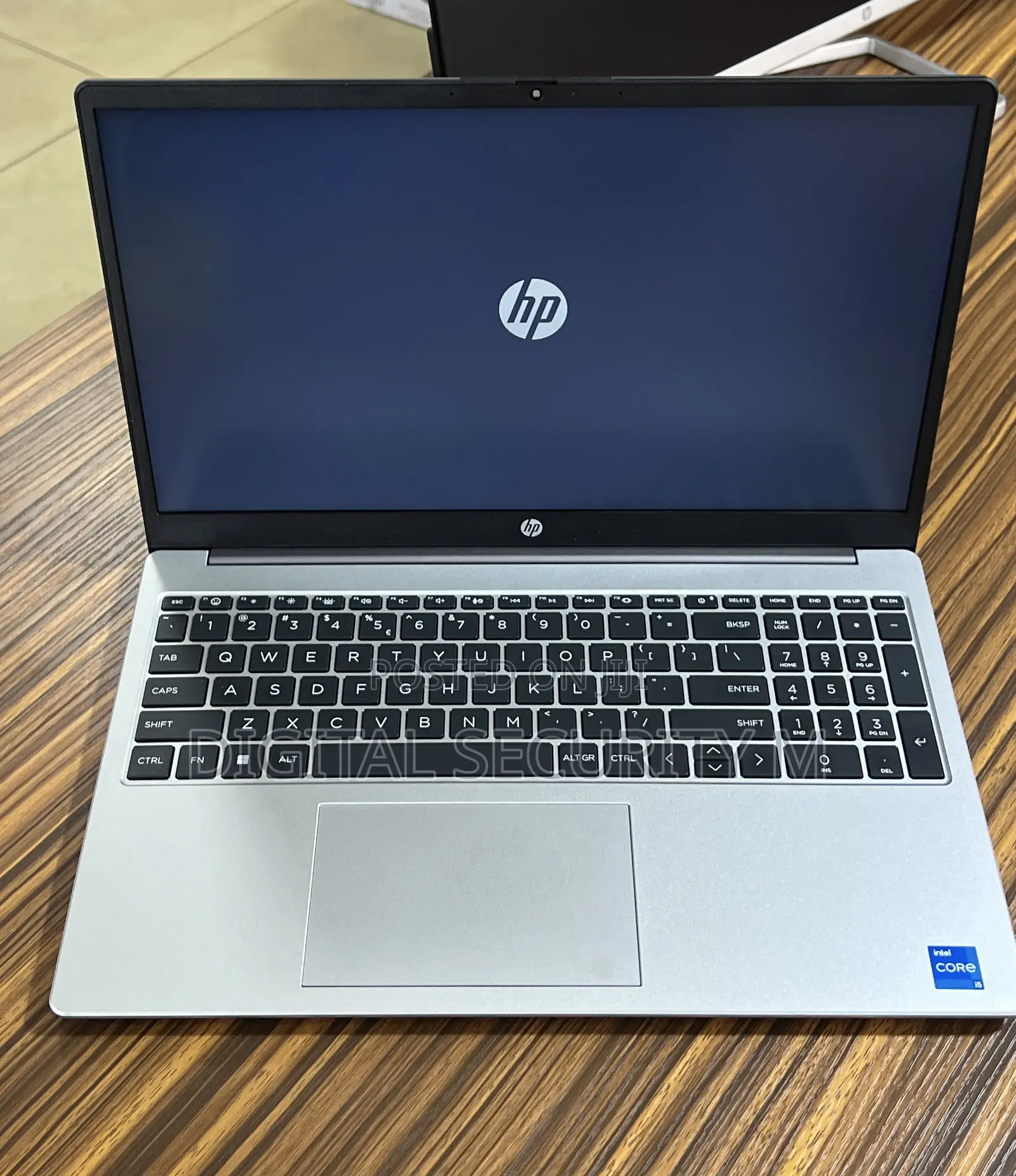 New Laptop HP 15 8GB Intel Core I5 SSD 512GB