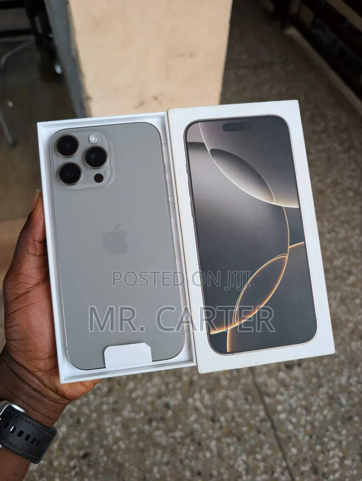 New Apple iPhone 16 Pro Max 256 GB Gray