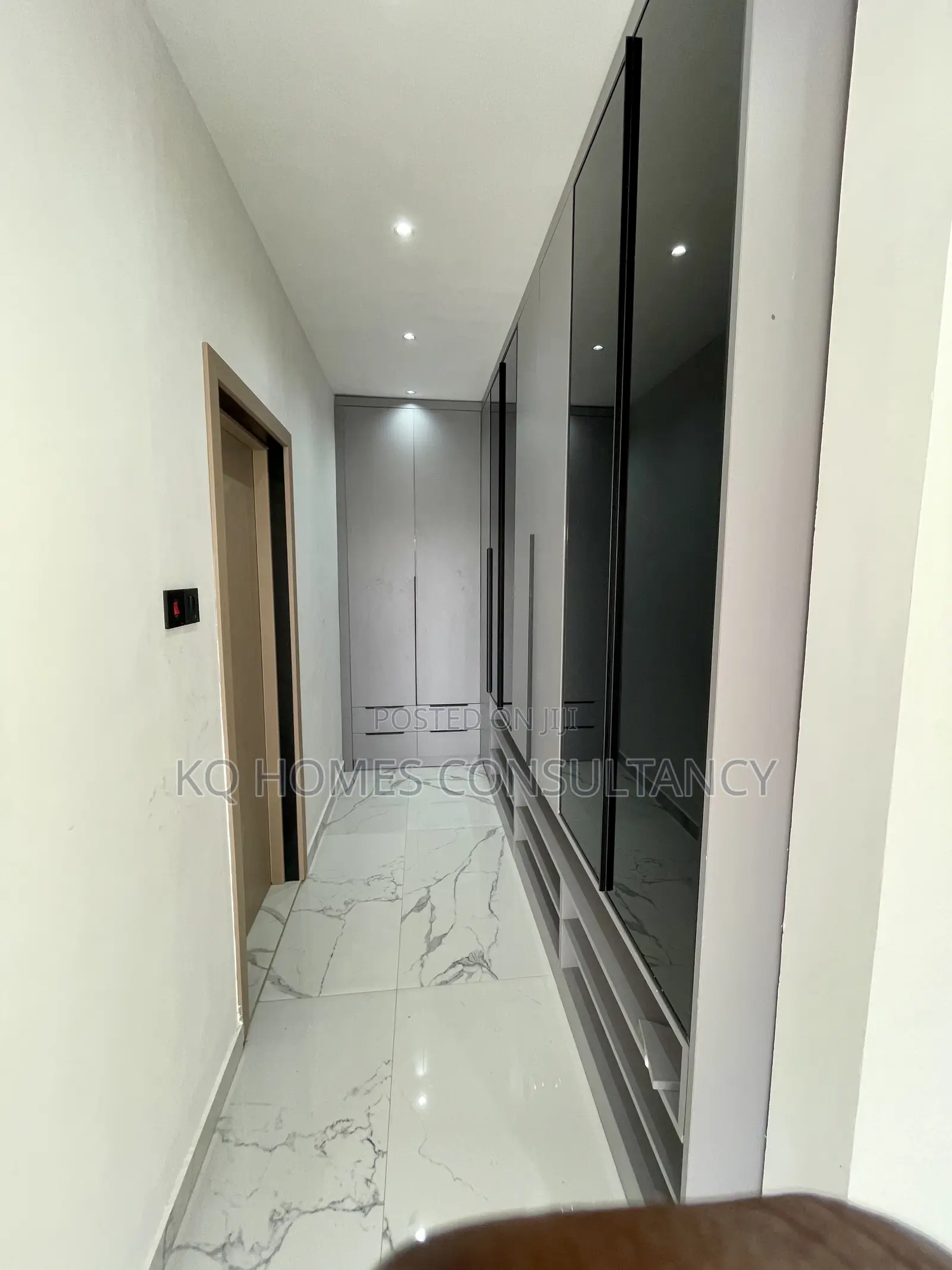 4bdrm House in Ashaley Botwe for sale