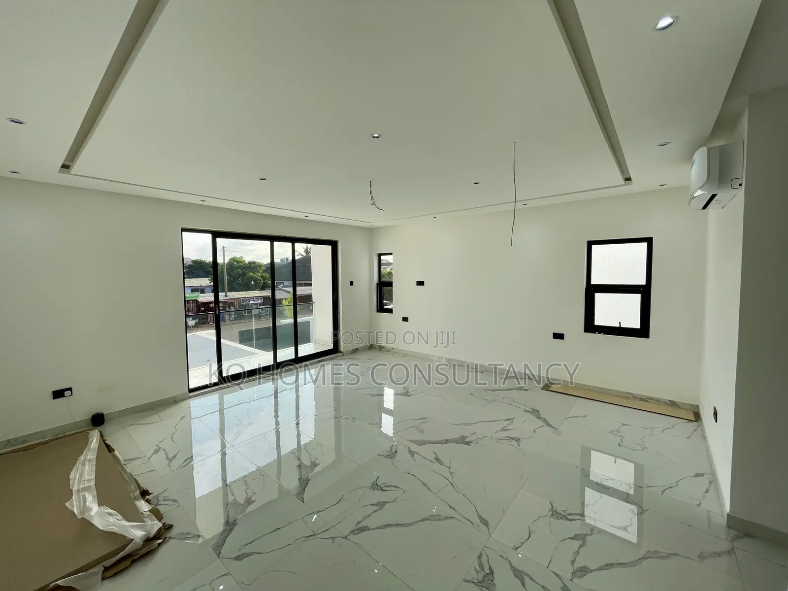 4bdrm House in Ashaley Botwe for sale