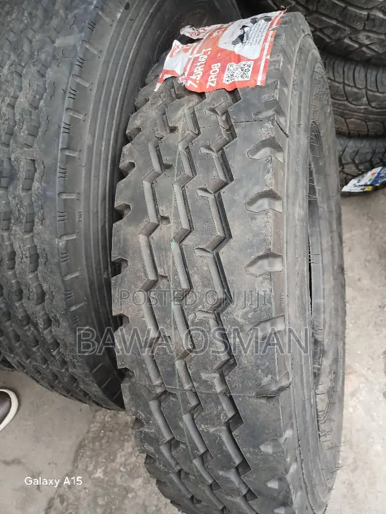 Brand New 13r22.5