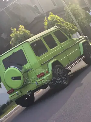 Mercedes-Benz G-Class 2002 Green