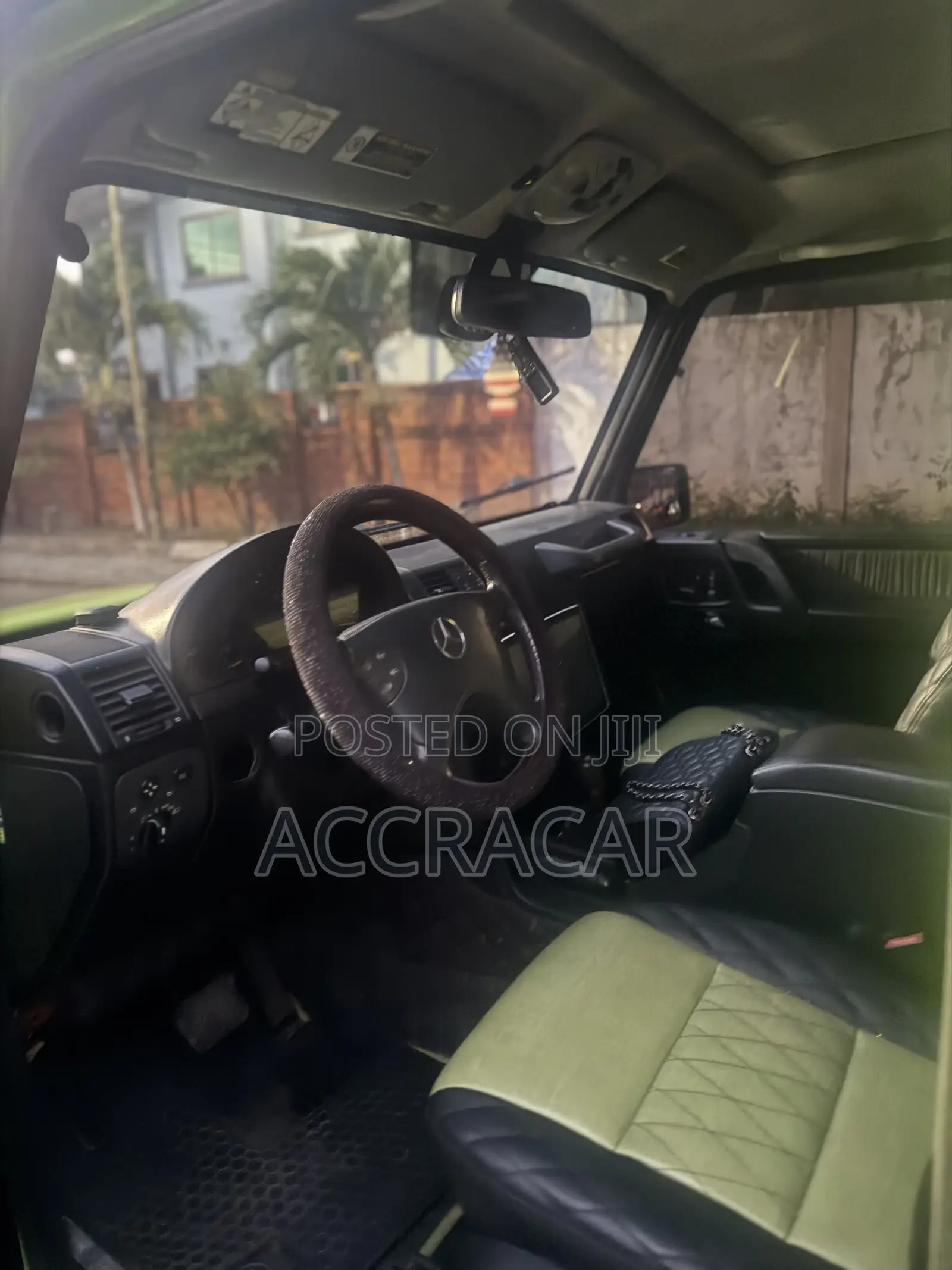 Mercedes-Benz G-Class 2002 Green