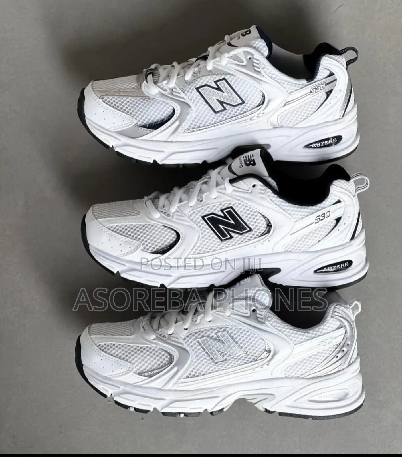 New Balance Sneaker