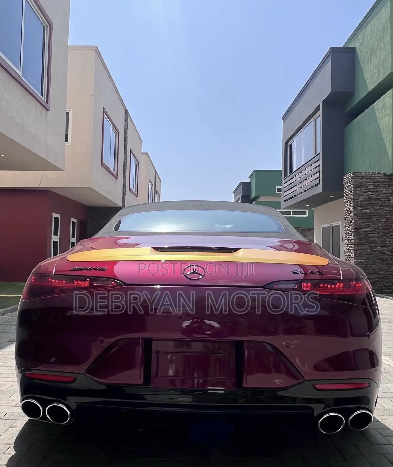 Mercedes-Benz SL-Class 2024 Red