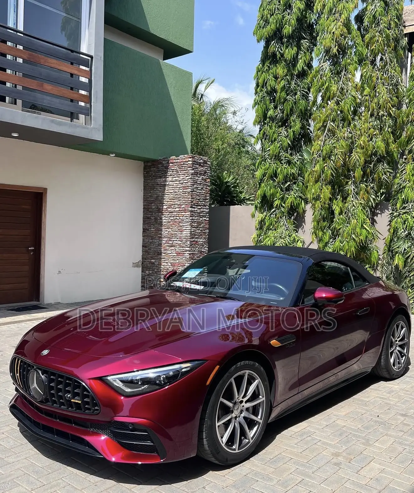 Mercedes-Benz SL-Class 2024 Red