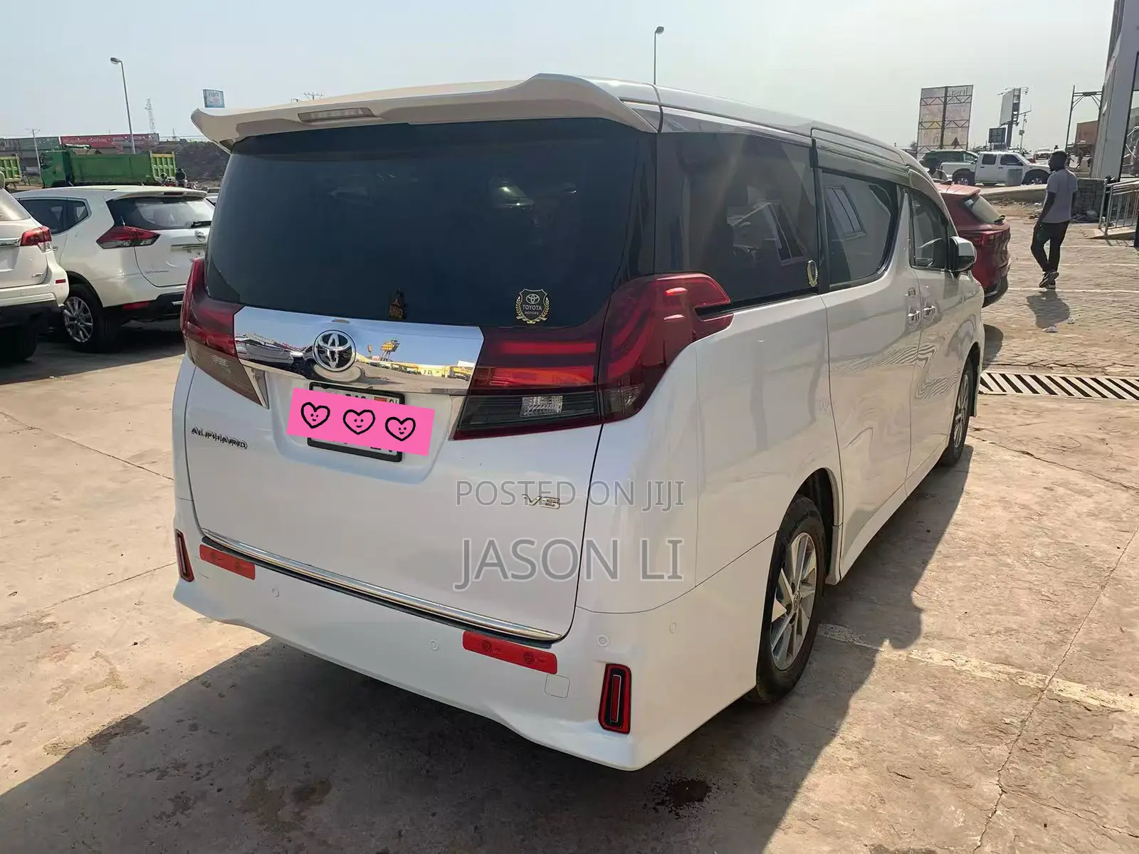 Toyota Alphard 3.5 Petrol AWD 2016 White