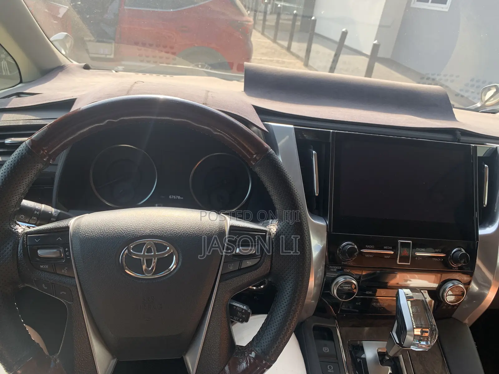 Toyota Alphard 3.5 Petrol AWD 2016 White