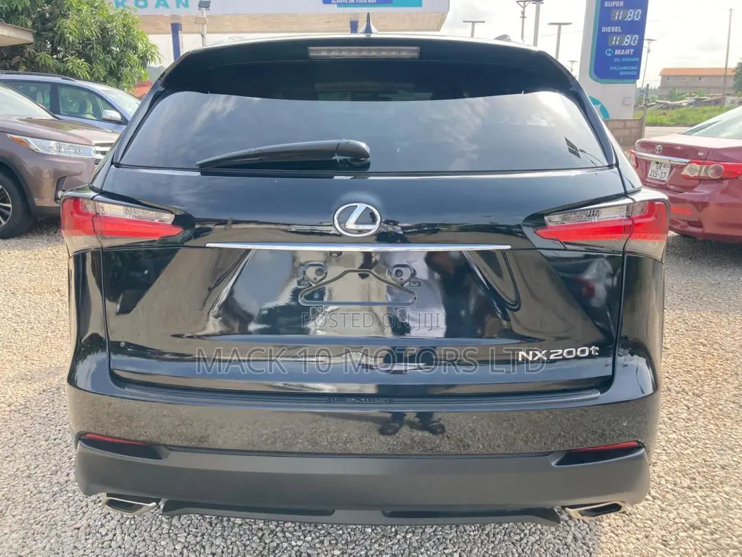 Lexus NX 300h Base 4x4 (2.5L 4cyl 2A) 2017 Black