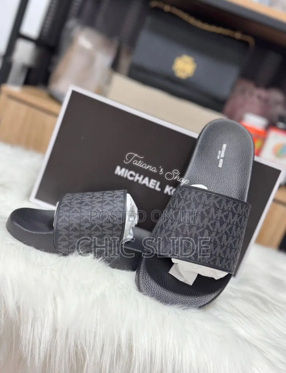 Michael Kors Slides