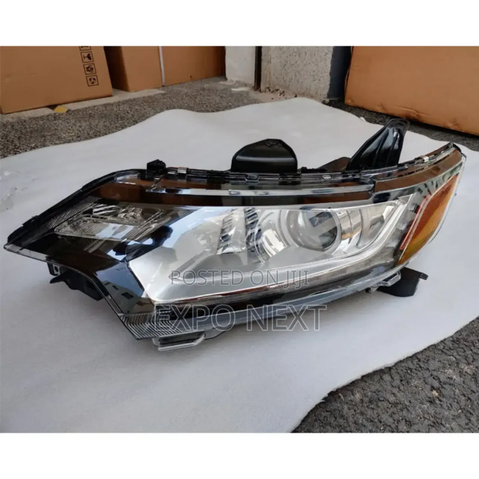 Outlander 2016-2020 Headlight Pair