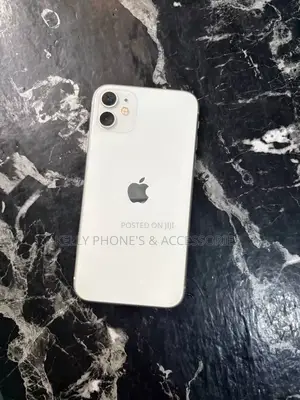 Apple iPhone 11 128 GB White