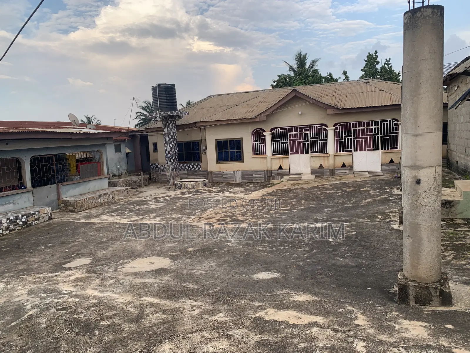 6bdrm Apartment in Atimatim Chairman, Kumasi Metropolitan for sale