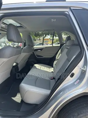 Toyota RAV4 2021 Gray