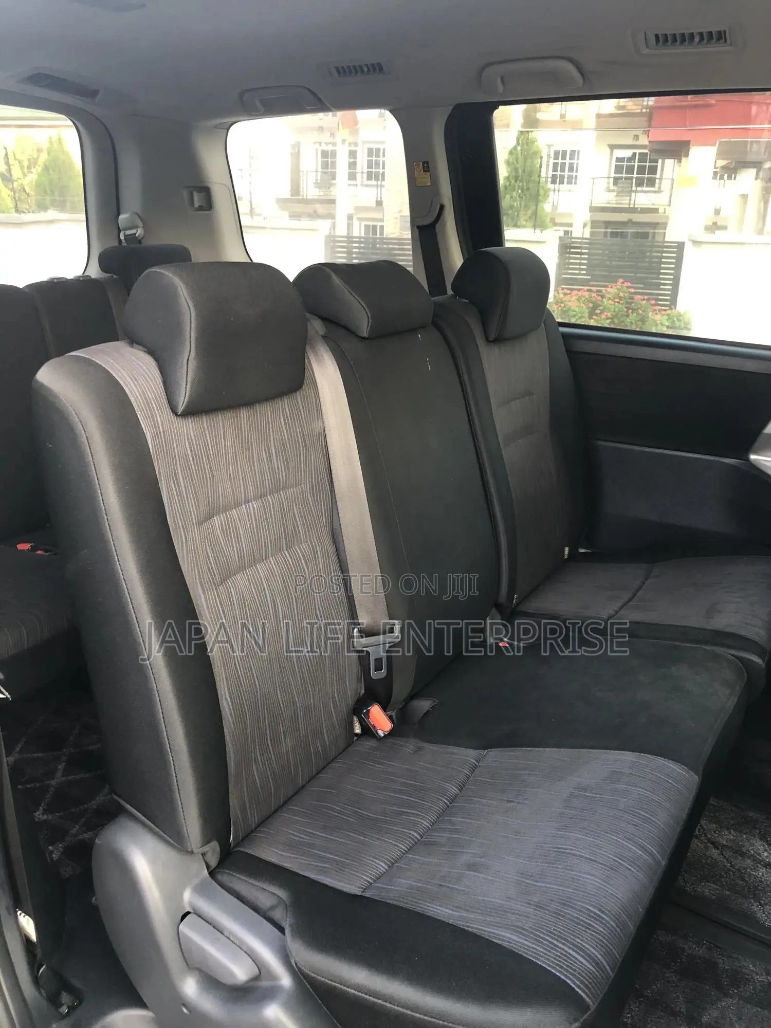 Toyota Voxy 2011 Matt Black
