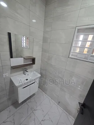 2bdrm Apartment in Marivielle Home, Manet Junction for rent