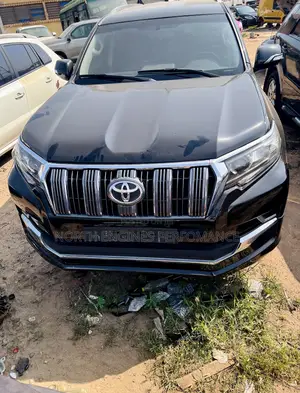 Toyota Land Cruiser Prado 2012 Black