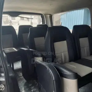 Toyota HiAce 2008 Black