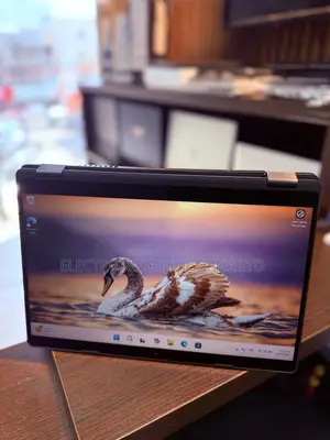 Laptop Dell Latitude 5300 16GB Intel Core i7 SSD 512GB