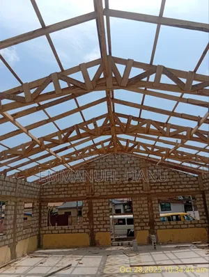 Content of Expert Carpenter Roofing or Flowing