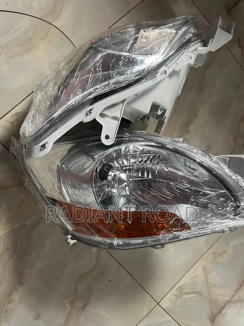 Toyota Yaris 2008 Headlight