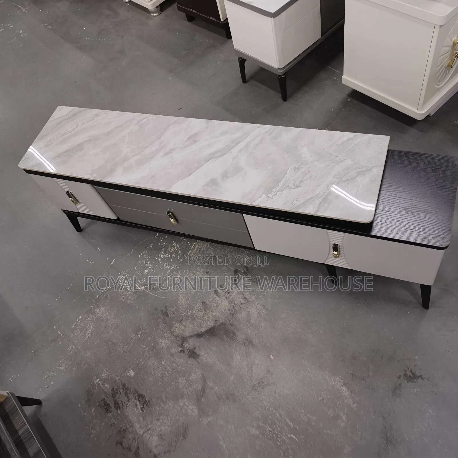 Foreign Type Adjustable Tv Stand