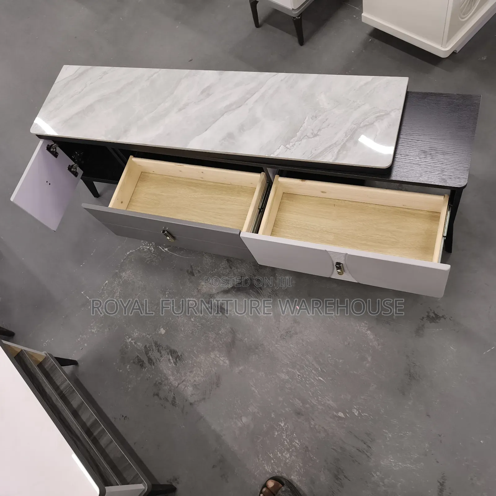 Foreign Type Adjustable Tv Stand