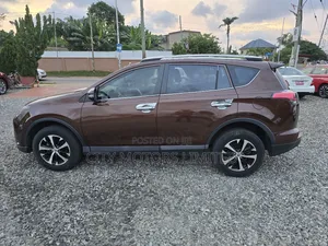 Toyota RAV4 Limited FWD (2.5L 4cyl 6A) 2016 Brown