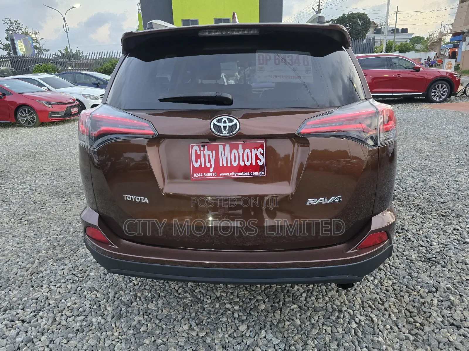 Toyota RAV4 Limited FWD (2.5L 4cyl 6A) 2016 Brown