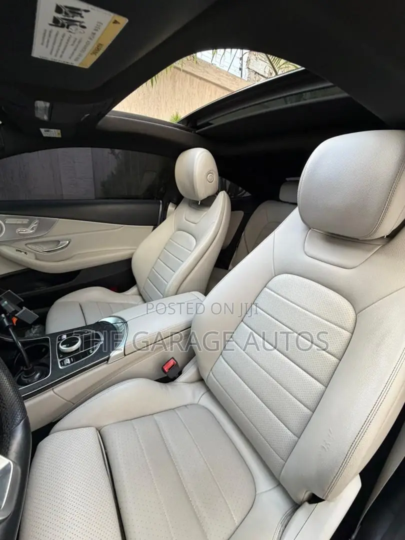 Mercedes-Benz C300 Base C300 RWD Coupe 2018 Blue
