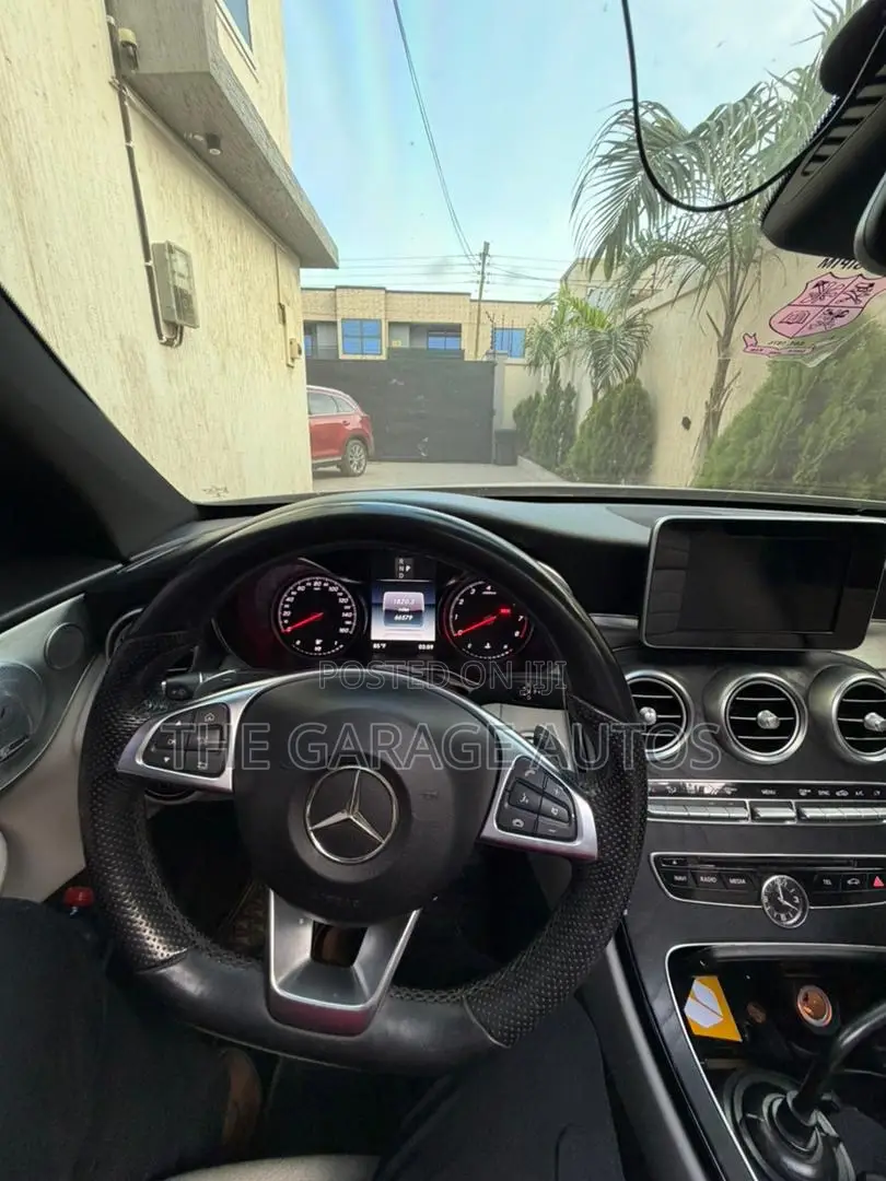 Mercedes-Benz C300 Base C300 RWD Coupe 2018 Blue