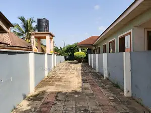 3bdrm House in Amrahia, Frafraha for sale