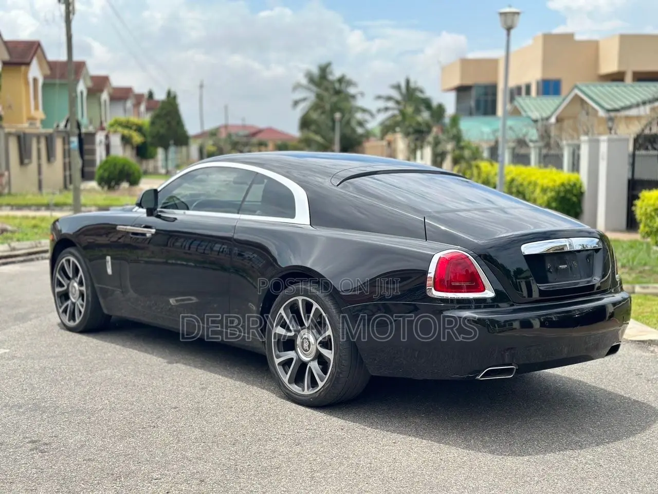 Rolls-Royce Wraith 6.6 RWD 2017 Black