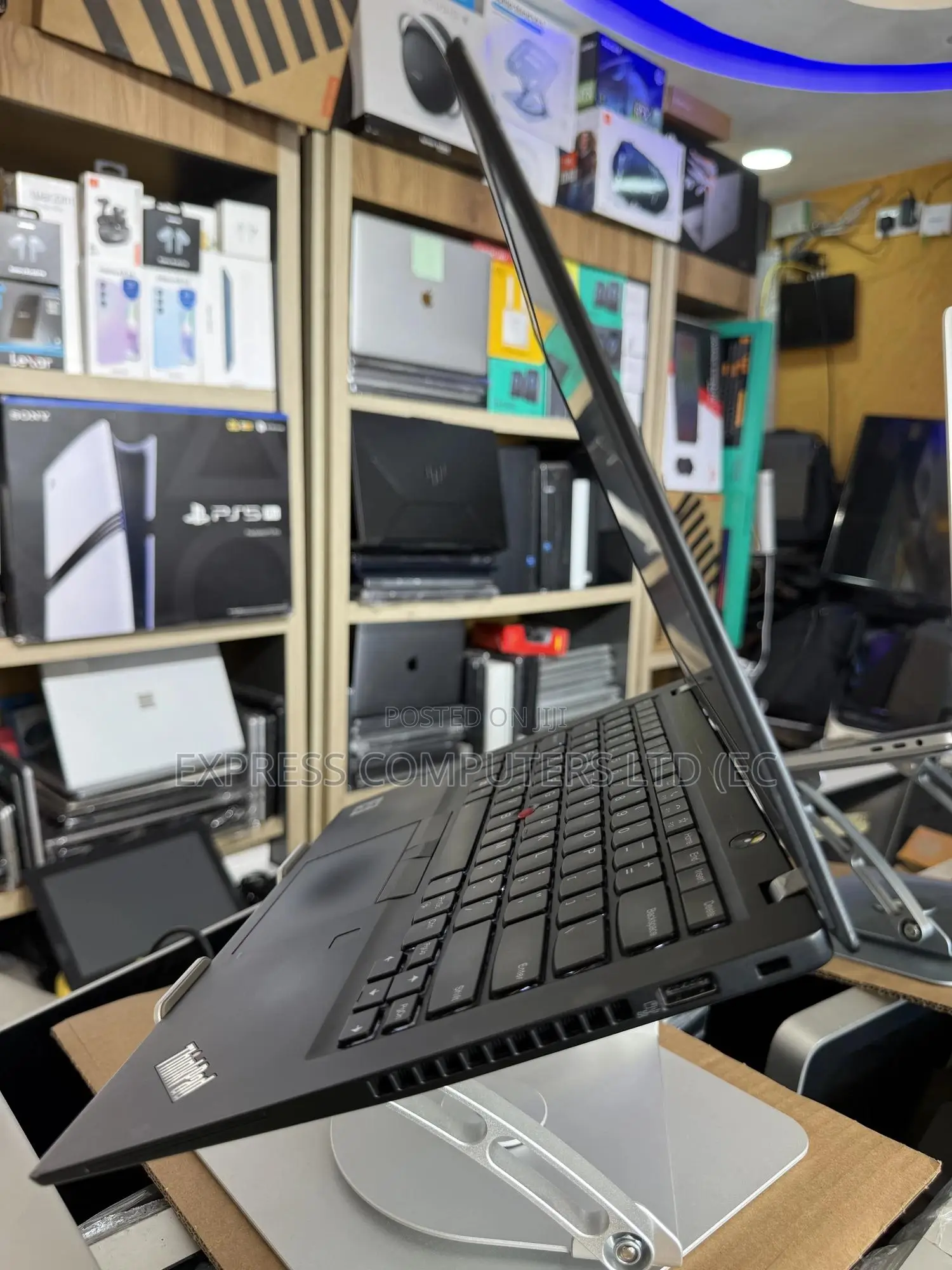 Laptop Lenovo Thinkpad T14s Gen 1 16GB Intel Core I7 SSD 256GB
