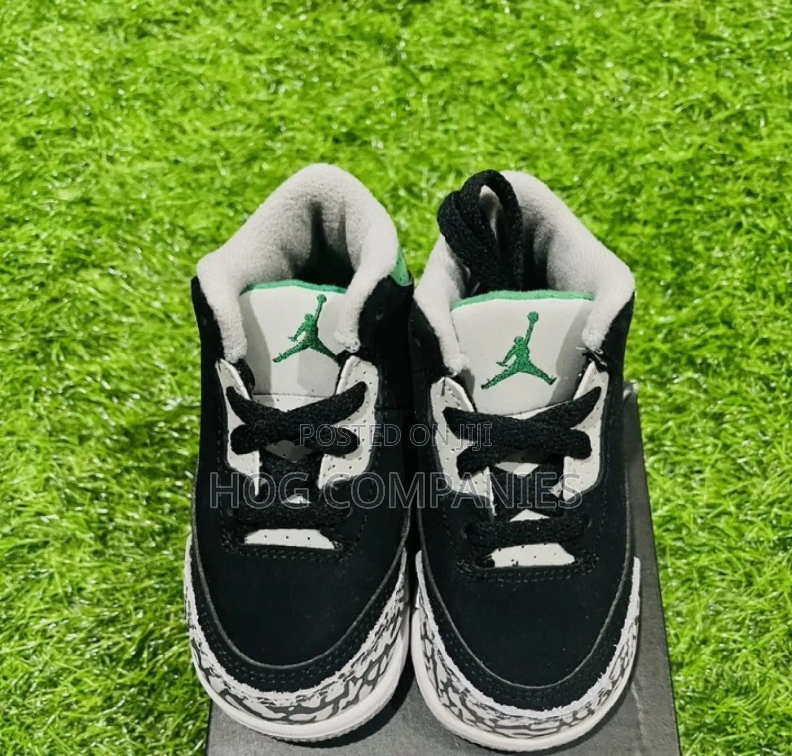 Jordan Air Jordan 3 Retro Christmas Kids Style -Fast Delivery in 2hrs