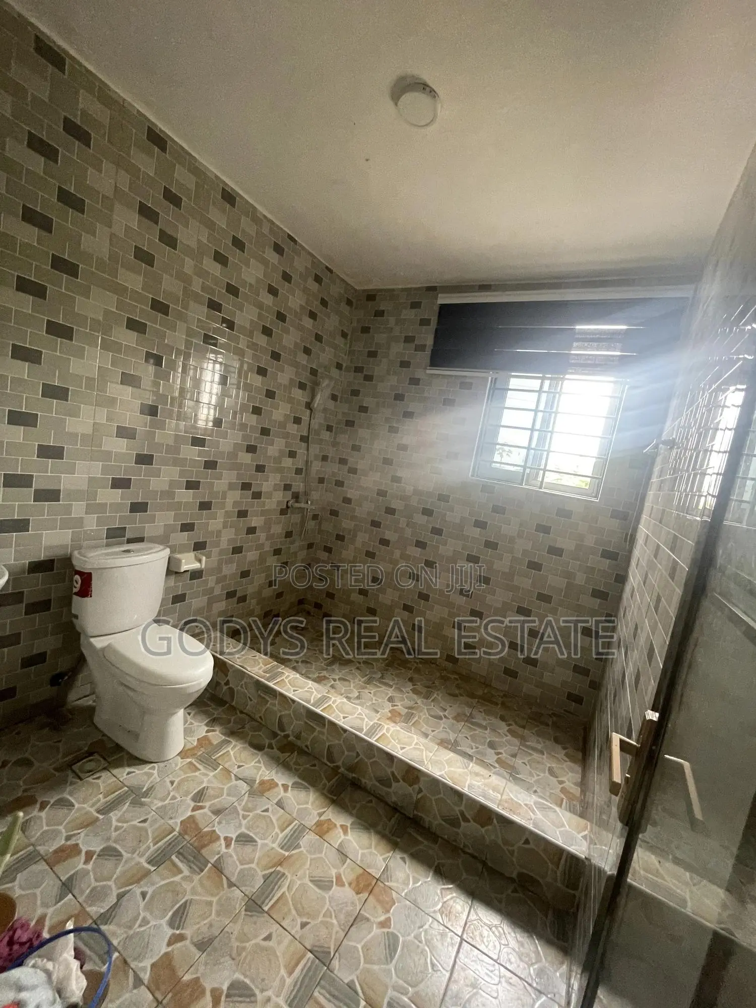 1bdrm Apartment in Opeikuma, Kasoa for rent