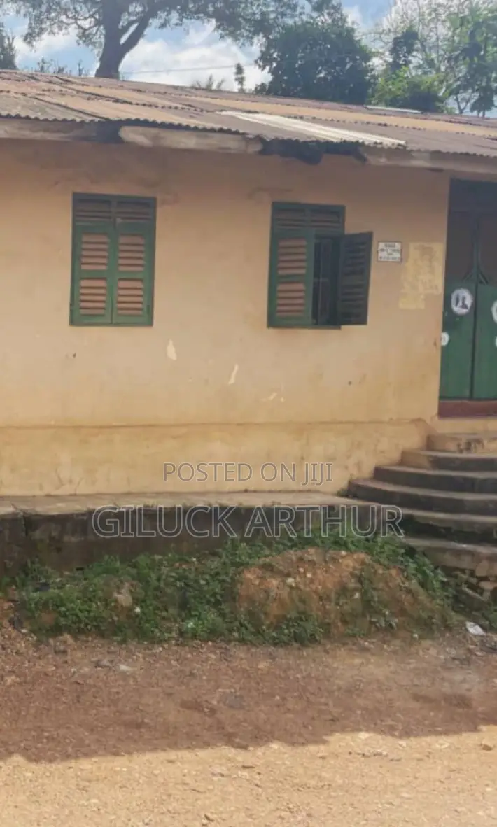 7bdrm House in Single Mansion, Nzema East Prestea-Huni Valley for sale