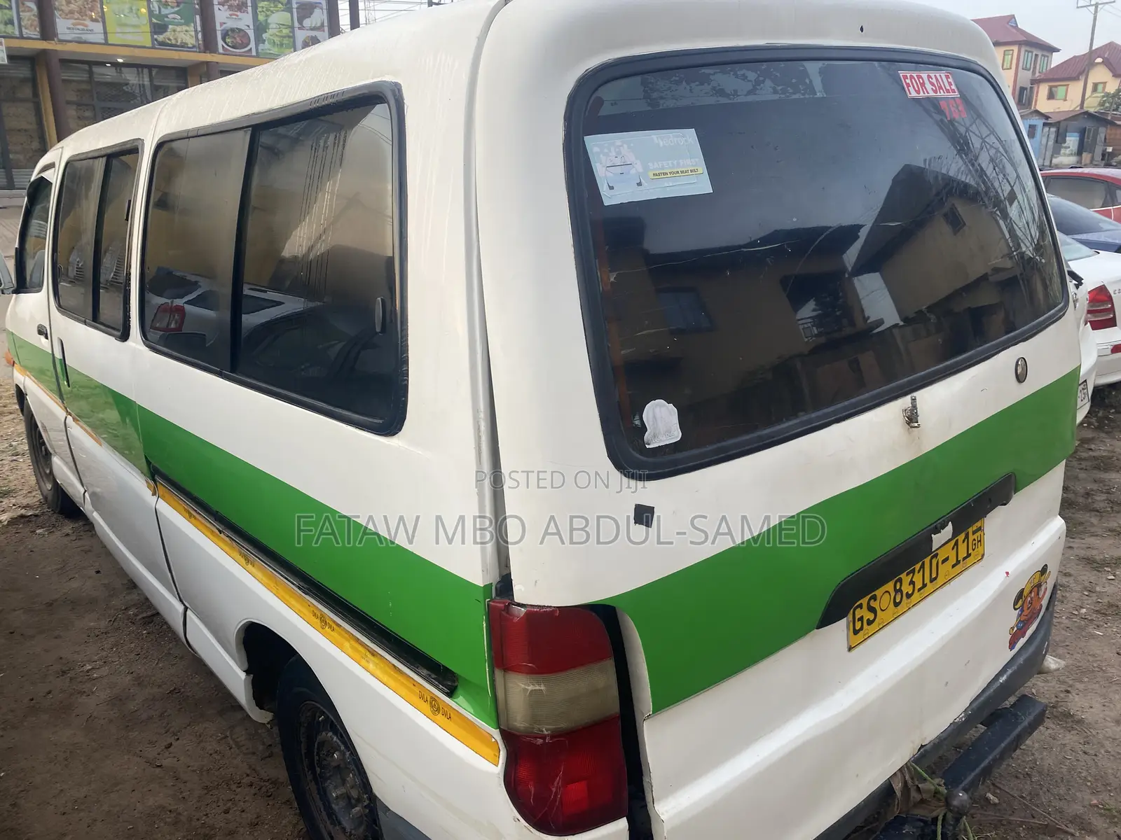 Toyota HiAce 2010 White