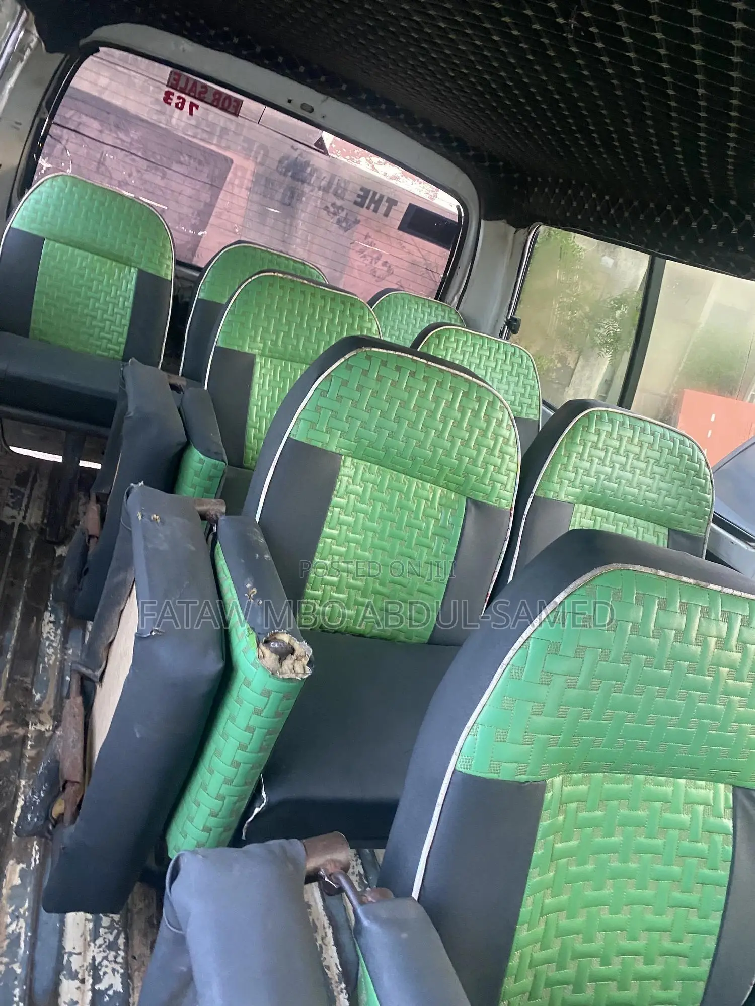 Toyota HiAce 2010 White