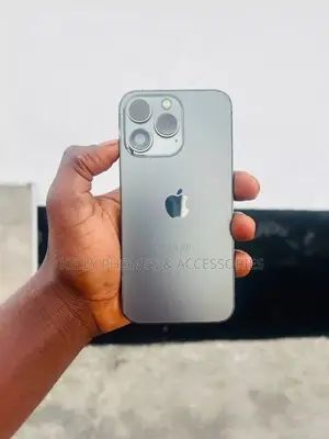 Apple iPhone 15 Pro Max 1 TB Black