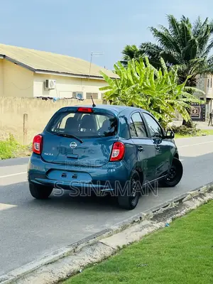 Nissan Micra 2017 Blue