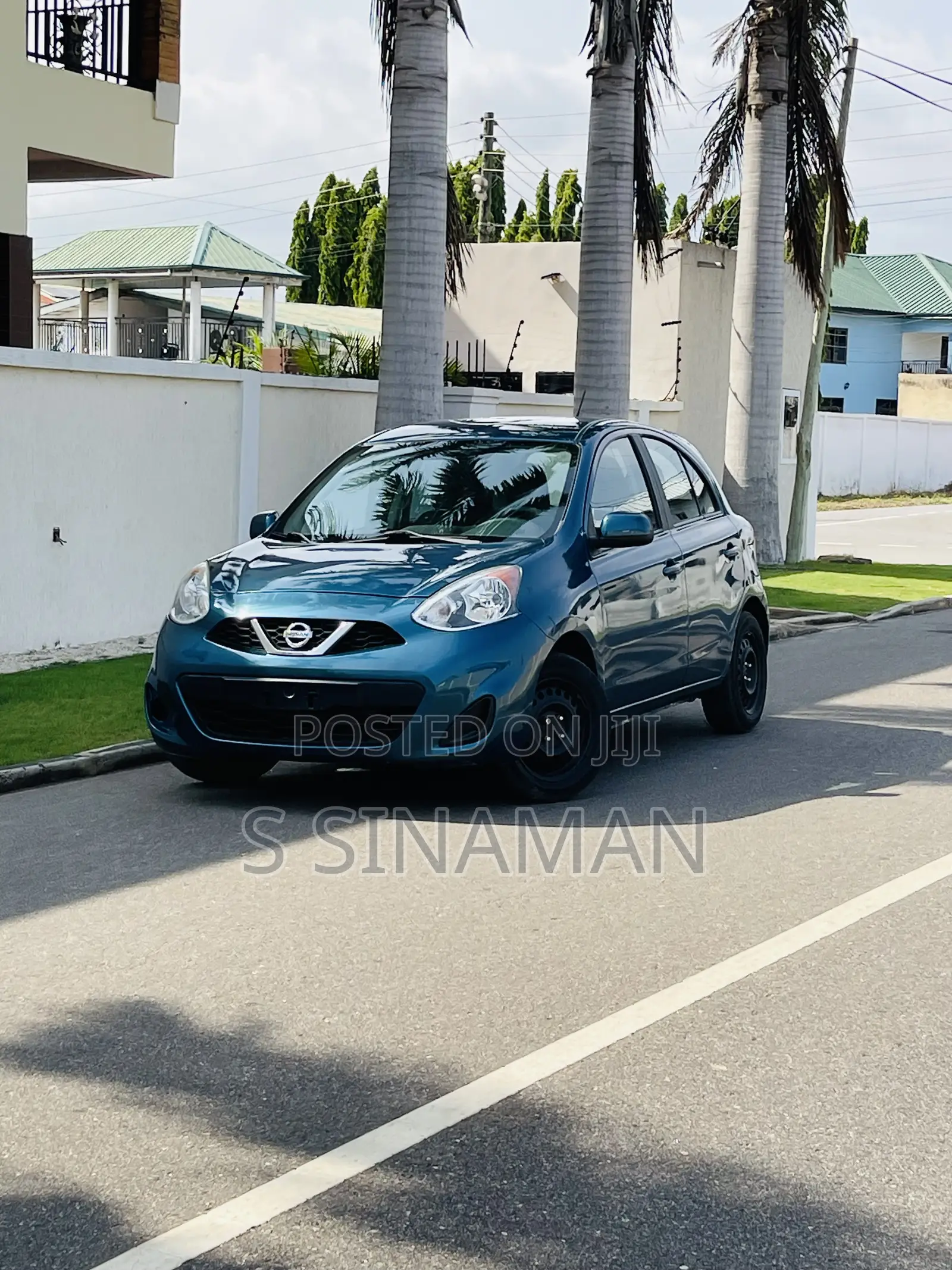Nissan Micra 2017 Blue